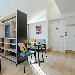 Apart-hotel Feelathome Ventas 